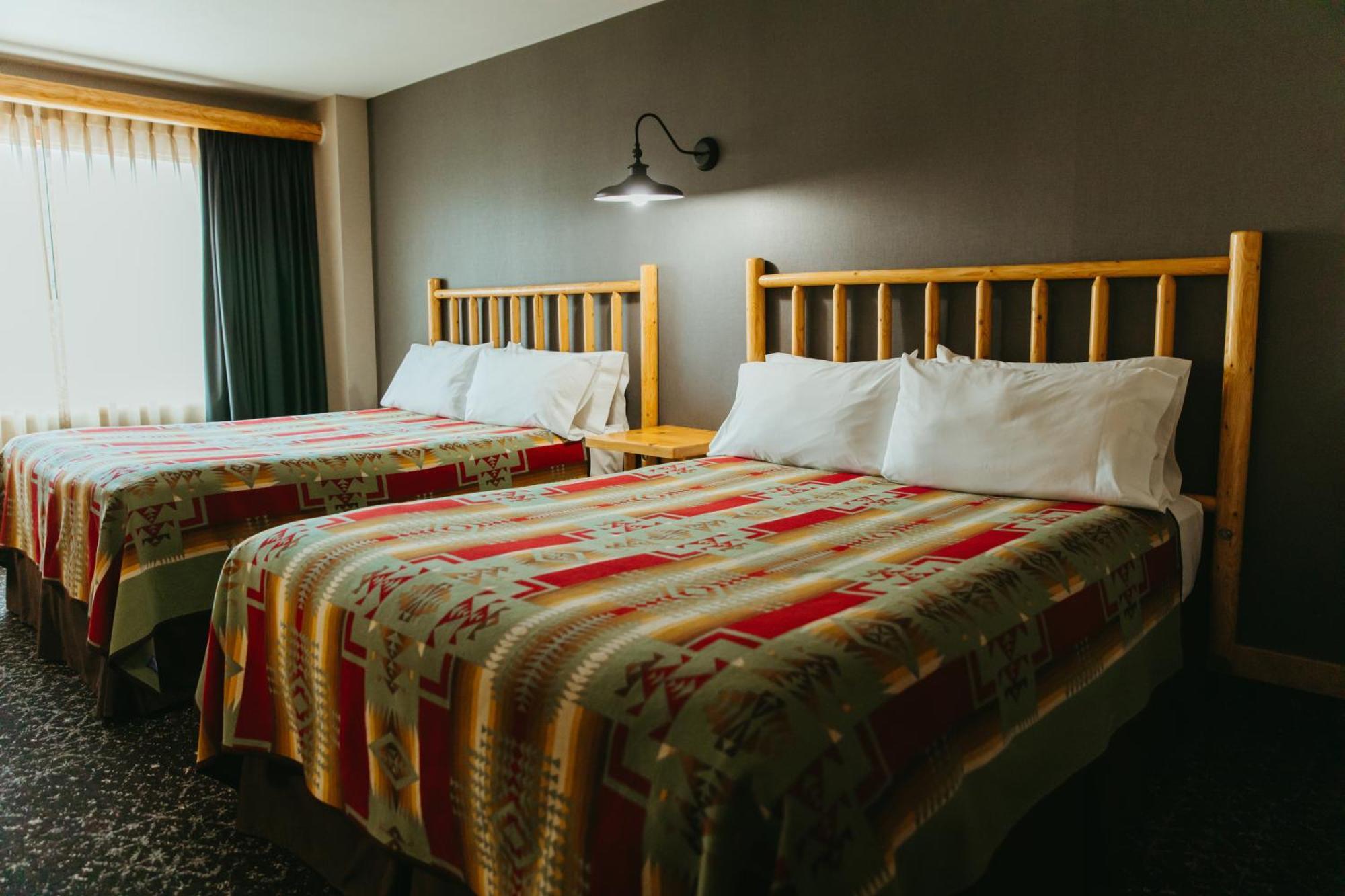 Brewster Mountain Lodge Banff Dış mekan fotoğraf