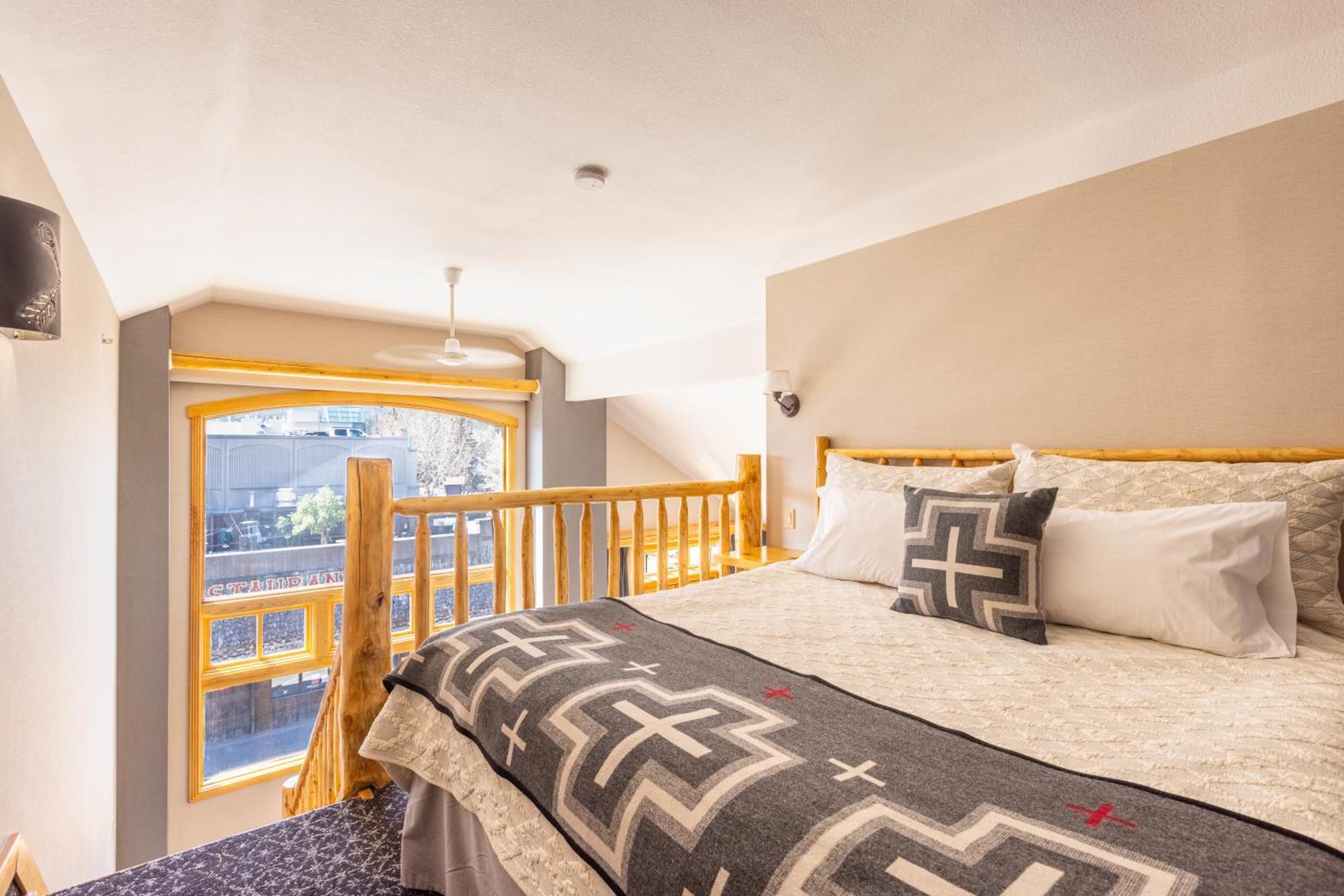 Brewster Mountain Lodge Banff Dış mekan fotoğraf
